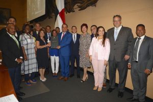 Emb Salvador