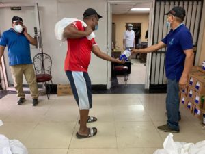 Entrega de bolsas 1