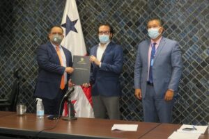 TVE_El-Ministerio-del-Tiempo-T4 1200x445 (1)