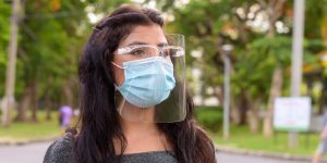 thumbnail_face-shields-face-masks-kr-2x1-tease-200724_2a0f7925363ab21f039c3481c7f2fb52.fit-2000w