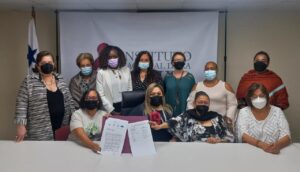 GRUPO MUJERES