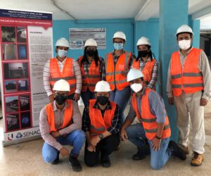 1.Investigadores. Arriba Elys Banda, Ana Rivera, Ing. Yarelis Melgar, Alexandra Jiménez y Dr. Gonzalo Pulido. Abajo Michael Smith, Hernán Martínez y Miguel Delgado