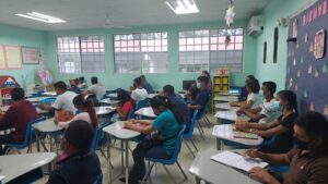 Jovenes y adultos (2)