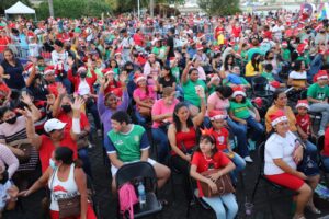 Encendido de luces navideñas en el Parque Urracá (1)