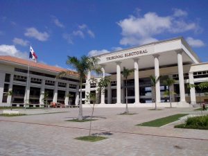 Albrook,_Panama_City,_Panama_-_panoramio_(1)