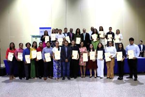Becas 7