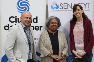 Mgter. Adán E. Hernández, Dra. Luz Cruz y Dra. Nicole E. Smith-Guzmán.