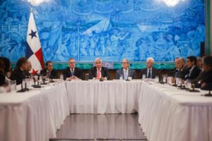 presidente-mulino-reunion-con-lideres-de-partidos-1723169384