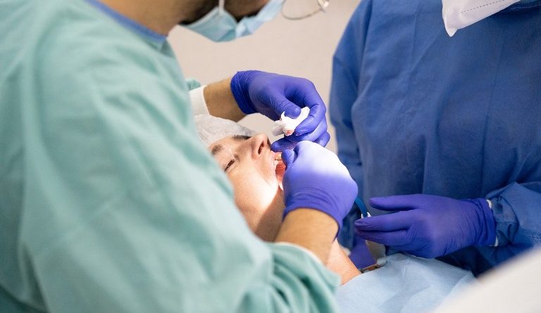 orthodontics-6536026_1280-768x445