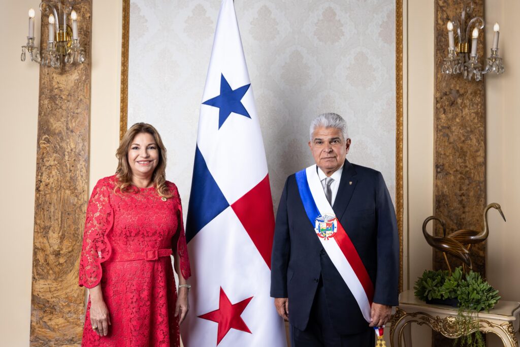 primera-dama-viajara-a-davos-1737404884