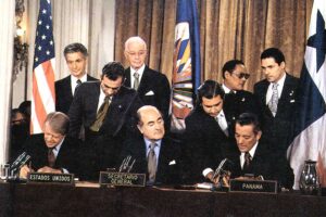 Foto-Firma-de-Tratado-2