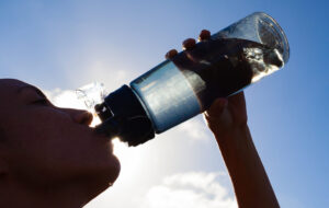 beneficios-del-agua-e1639564332320-1024x648