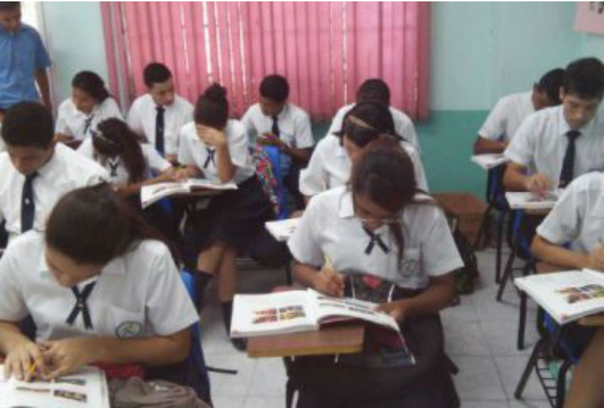estudiantes_panama-meduca