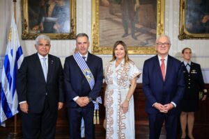 presidente-mulino-asiste-a-toma-de-posesion-del-presidente-uruguayo-orsi-1-1740865182