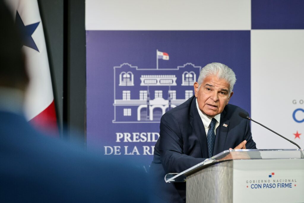 presidente-mulino-anuncia-programa-de-precios-bajos-en-medicamentos-2-jpg-1745519305