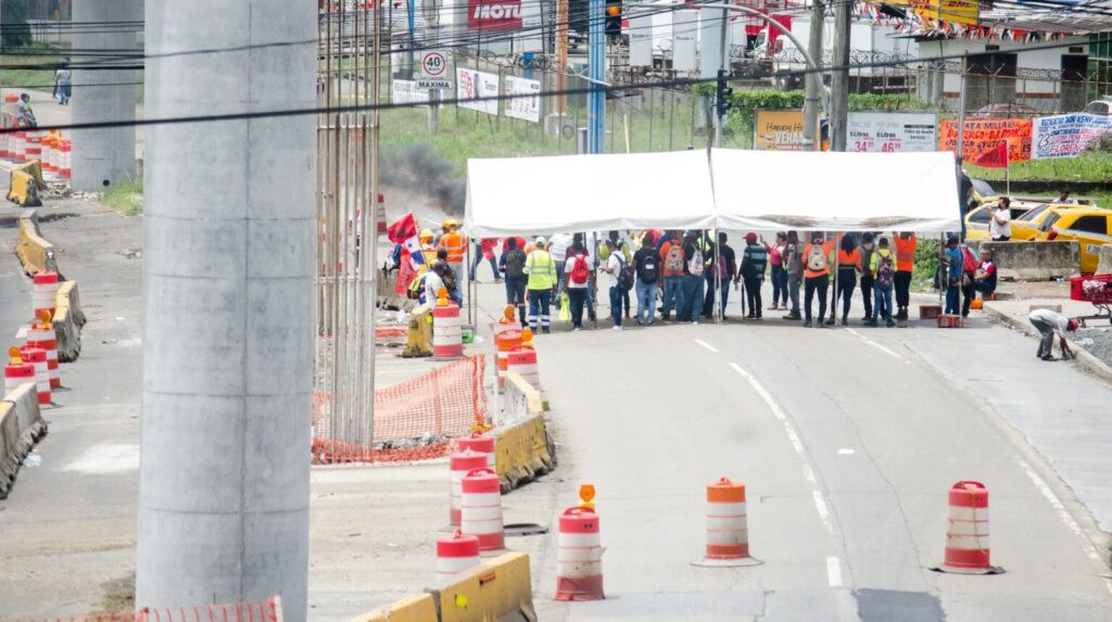 Panama,City,,Panama,-,July,18,,2022:,Empty,Streets,During