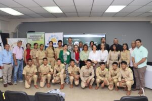 La presentacioěn de resultados contoě con la participacioěn de autoridades universitarias, representantes de entidades gubernamentales, coinvestigadores, docentes y estudiantes