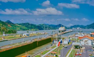 Panama,Canal,,Panama-,December,28,,2002:,The,Canal,Seen,From