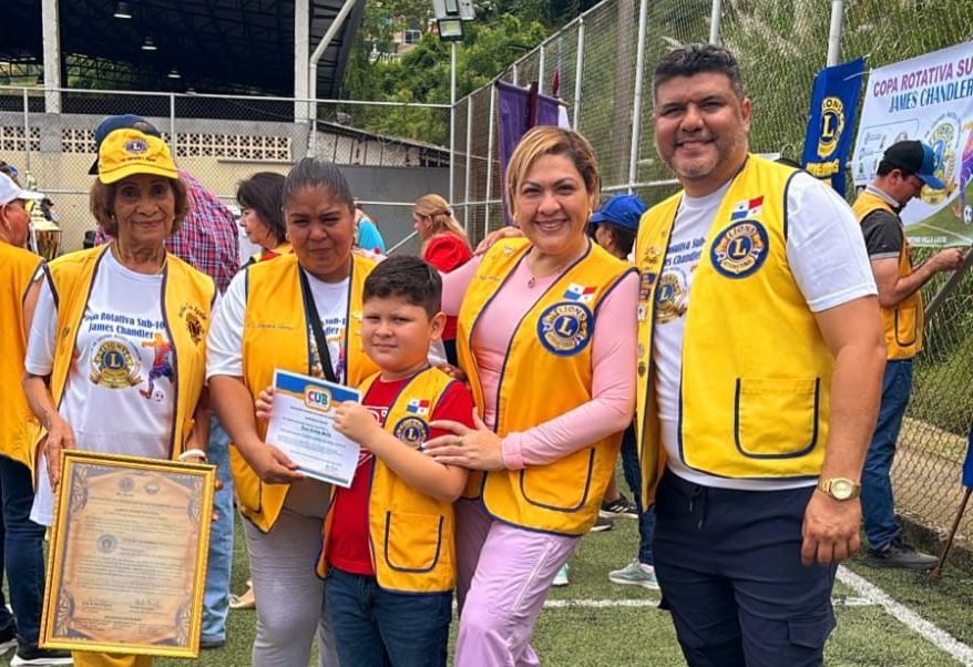 Cachorros Leones 5