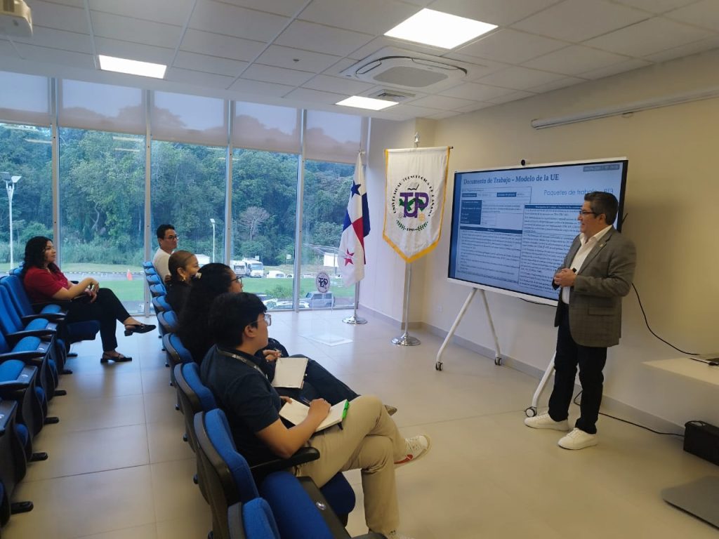 Presentancioìn de resultados del proyecto RETINA