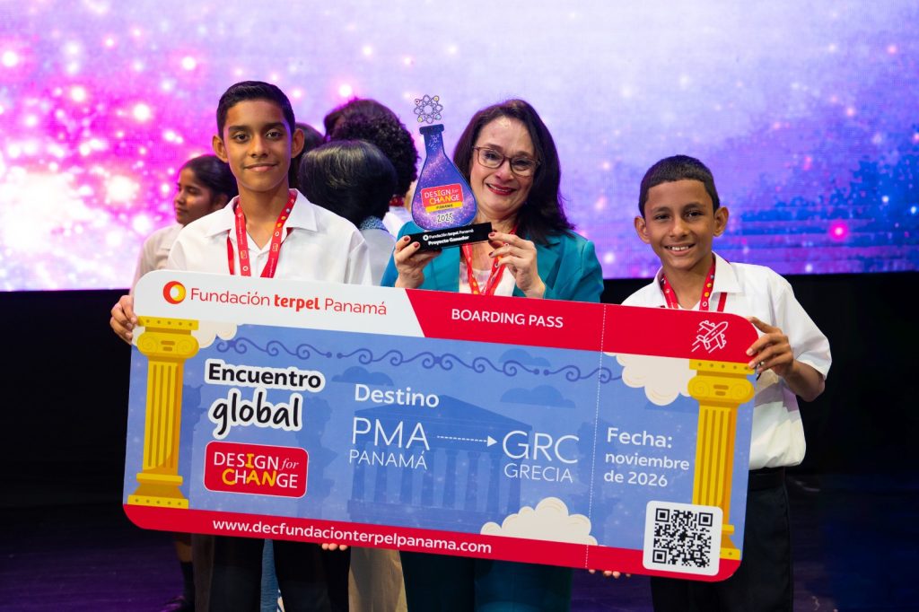 Equipo ganador, creadores del proyecto LECTROBOT