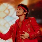 Bruno Mars levanta el ánimo de Londres con un arranque inesperado en Wembley