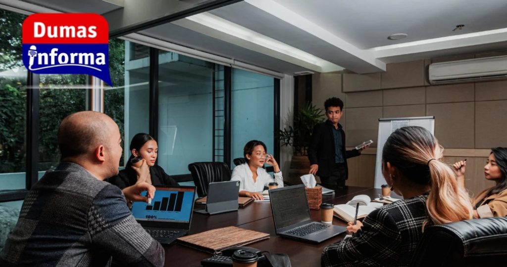 Frenazo de la Contraloría a sus delegados reabre la controversia por las dietas